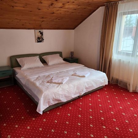 Holiday Houses Sinaia Zewnętrze zdjęcie